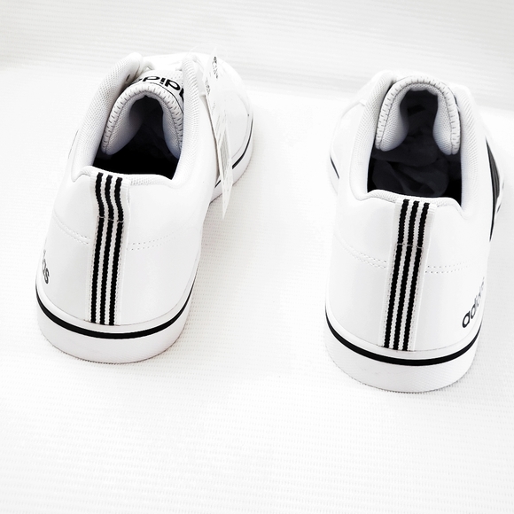 Adidas VS Pace Skateboarding Sneakers. NWT - Picture 4 of 10